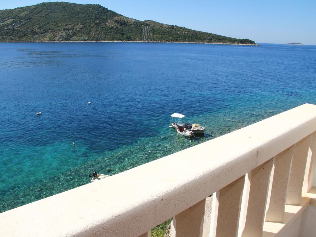 Holiday Home Blaz Primosten Ruang foto